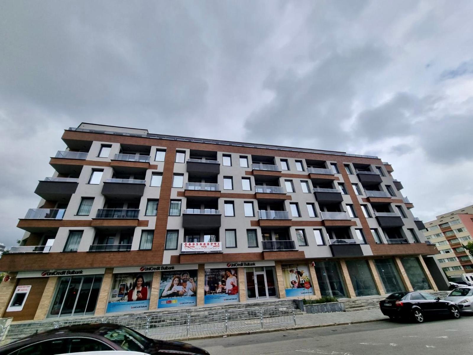 Best Family Apartments & Private Parking Sofia Bagian luar foto