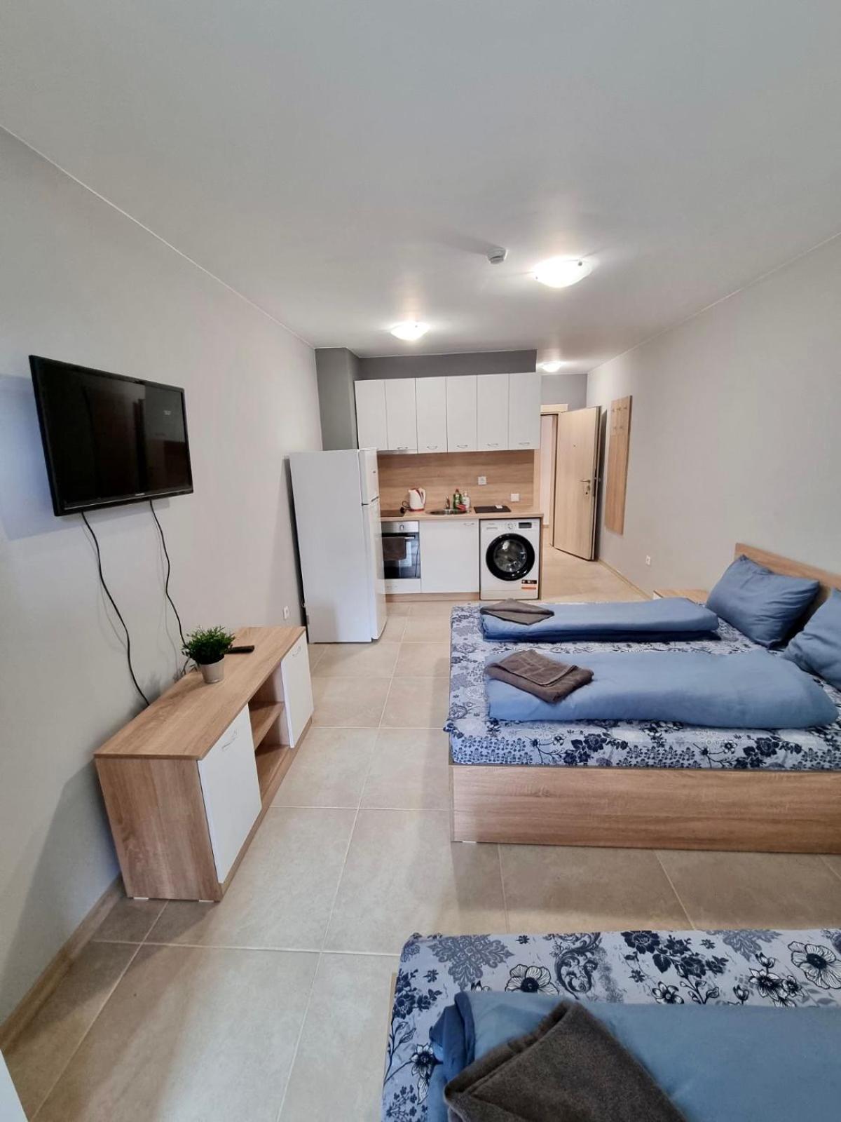 Best Family Apartments & Private Parking Sofia Bagian luar foto